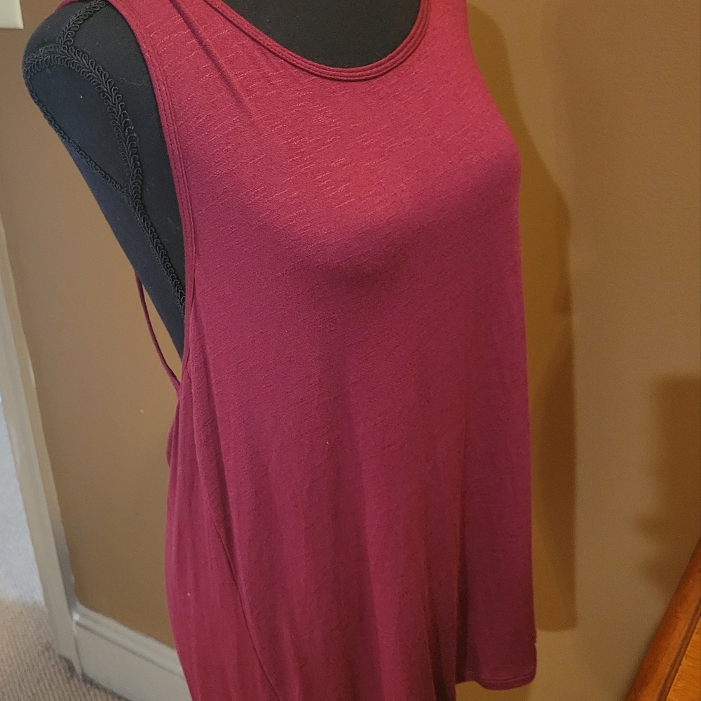 Backless Berry tank top 🍓